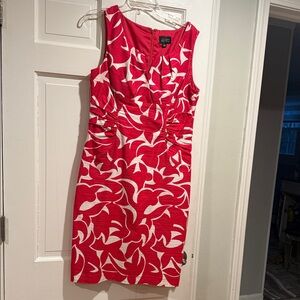 Adrianna Papell Red & White Sleeveless Ruched Sheath Dress